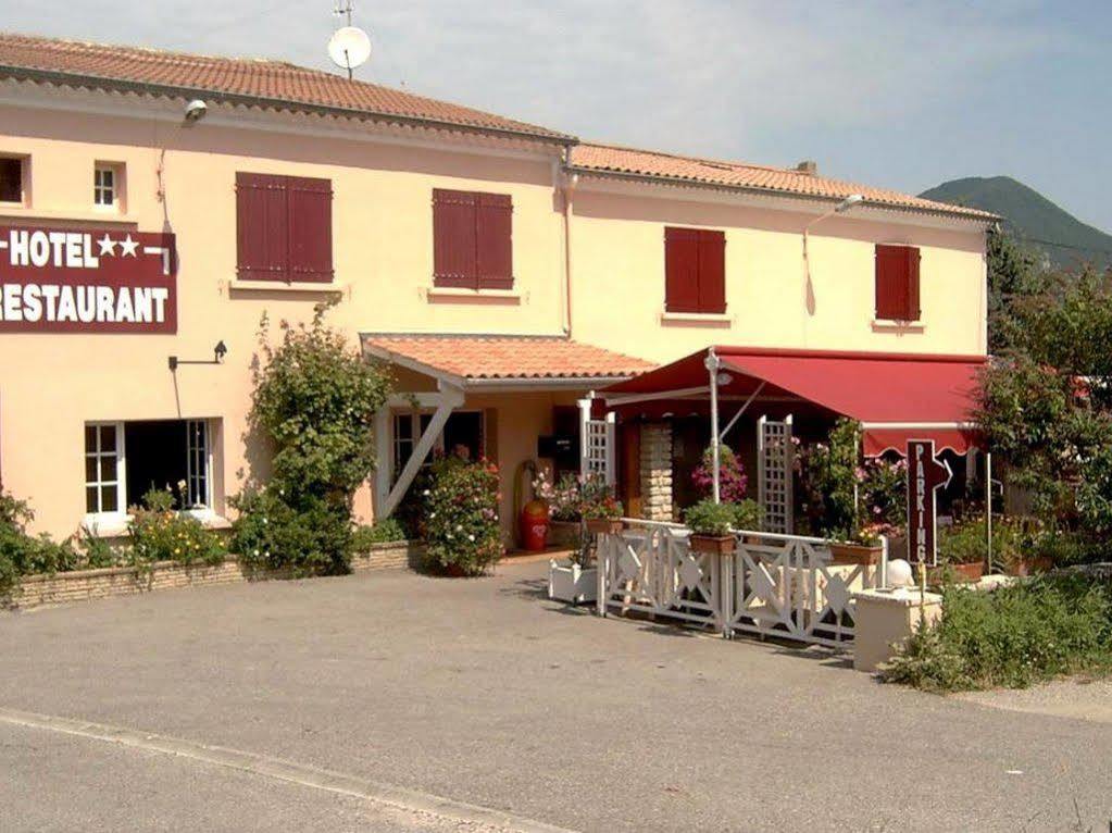 Logis Hotel Le Relais Du Serre Дюлефи Екстериор снимка